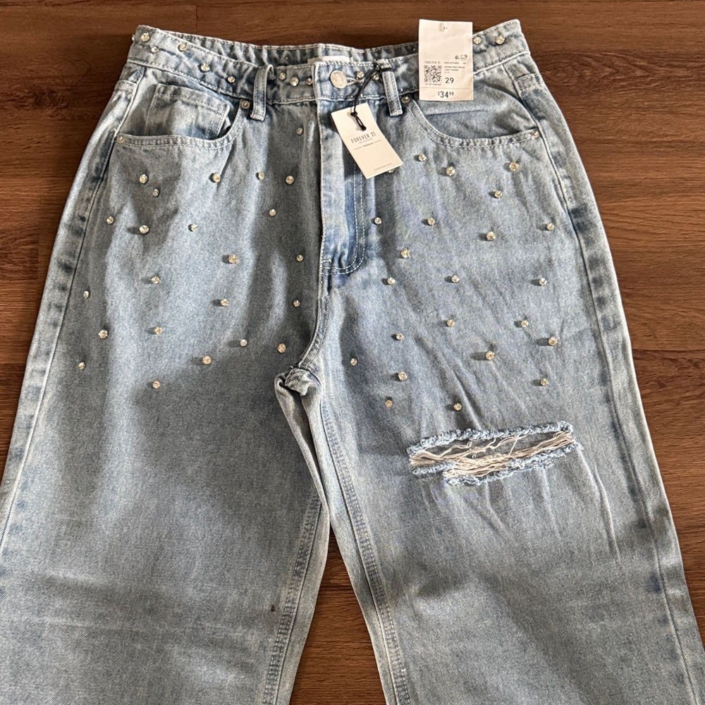 NWT Forever 21 Women’s Rhinestone Light Blue Jeans